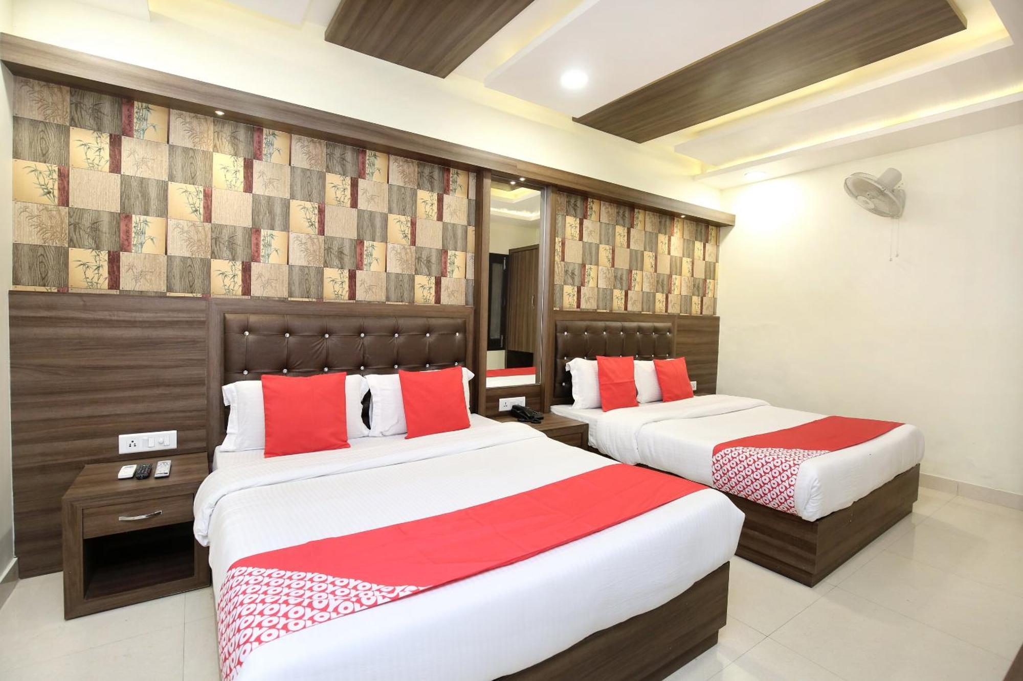 Oyo 17307 Hotel Kings Amritsar Exterior photo